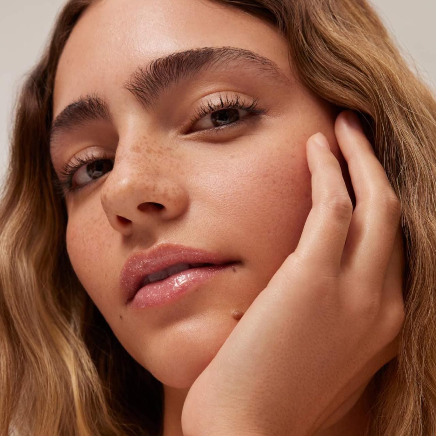 Summer Fridays Tinted Lip Butter Balm - Conditioning Vegan Lip Balm for Instant Moisture, Shine & Hydration - Sheer-Tinted, Soothing Skincare - Cherry (.5 Oz)