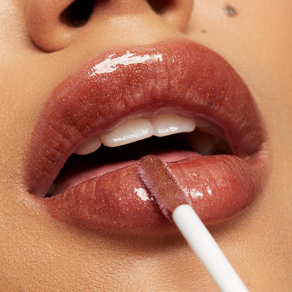 e.l.f. Lip Lacquer, Nourishing, Non-Sticky Ultra-Shine Lip Gloss With Sheer Color, Infused With Vitamins A & E, Vegan & Cruelty-Free, Whisper Pink